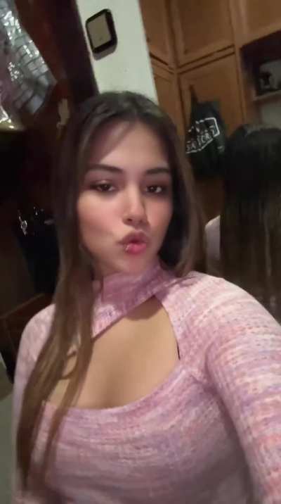 19 [F4M] #Chicago — craving some playful roleplay. Who’s down to explore a little fantasy?