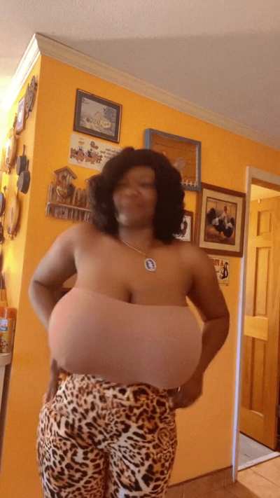 Heavyweight Hooters