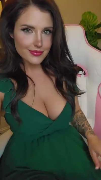 Look of a superstar 