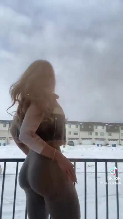 @savaschulz