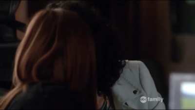 Haley Ramm & Aurora Perrineau (Chasing Life - s02e03 #Scene02)