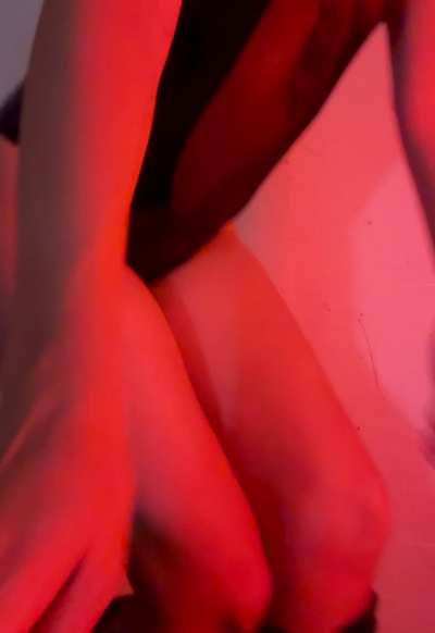 I just love to lock your dicklet before sitting on your face