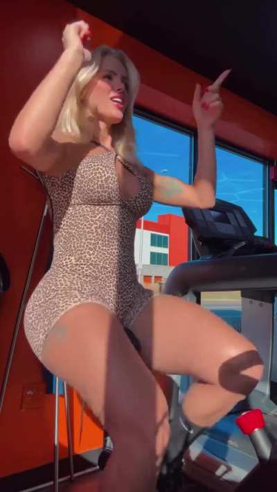 Thalita Zampirolli