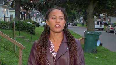 Reporter being hit on and harassed + useless cameraman