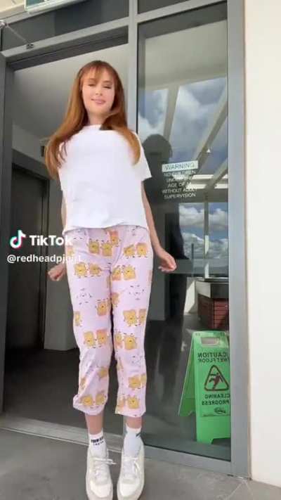 Redheadpjgirl