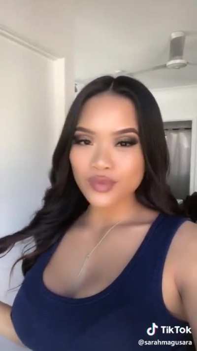 I miss her big tits 🔥