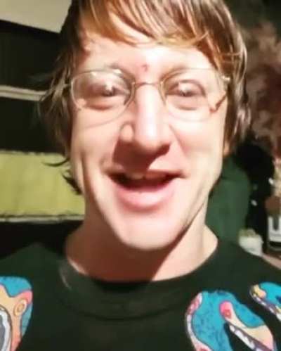da mesma serie de olha o naipe temos Justin Bieber obs: n sei se é repostkkk