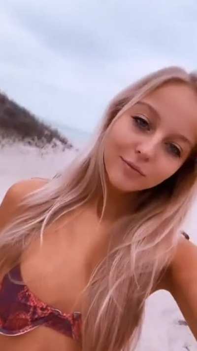 Morgan_Cryer_Goddess