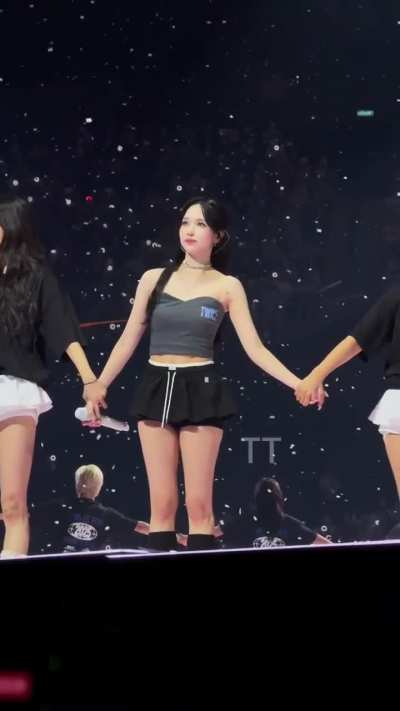 Pretty Mina 🖤