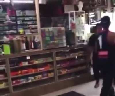 Don’t piss off the cashier 😡