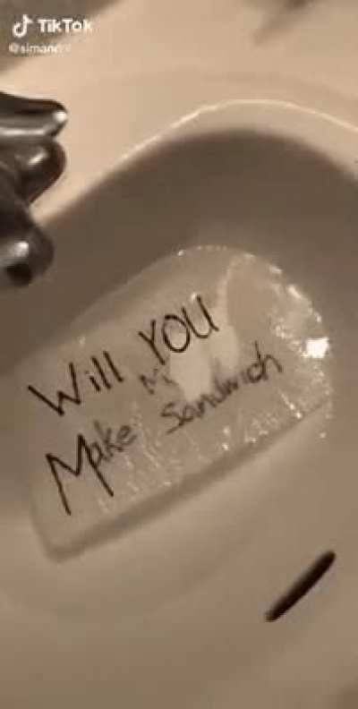 MMmmm... sandwich
