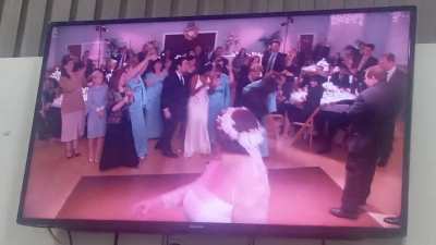 holy shit i just noticed Ryan pushing the flowers away from Kelly lol