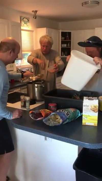 To boil a crab
