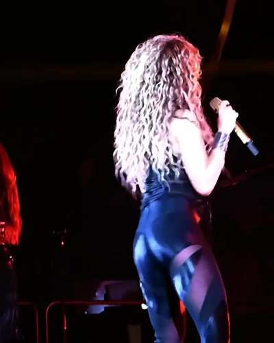 Shakira