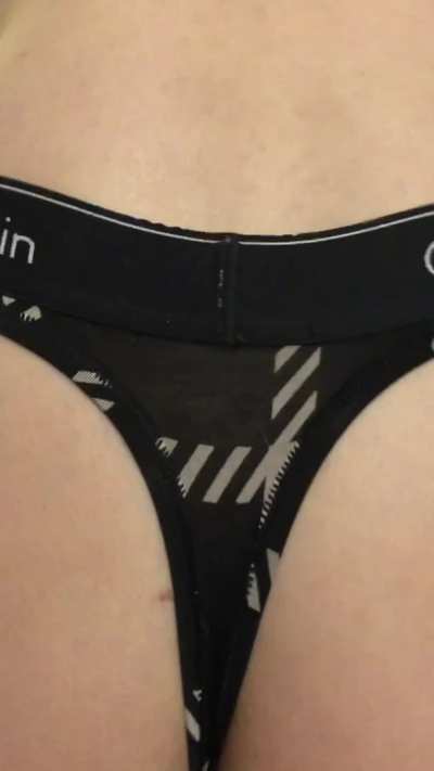 Ass squish
