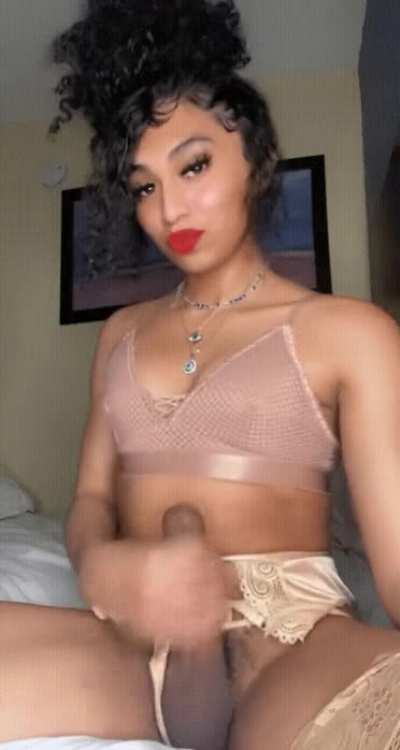 LUMA LAVONT CUTIE WITH A BIG COCK 🍆🍆🍆