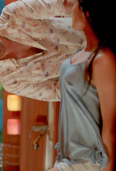 Sonal Chauhan [3G - A Killer Connection]