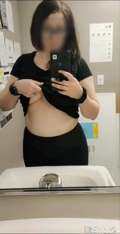 Quick work titty drop