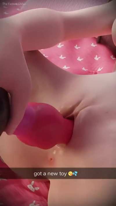 Dva got a new toy
