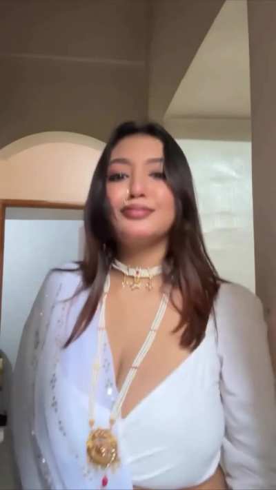 Sanskari Mommy