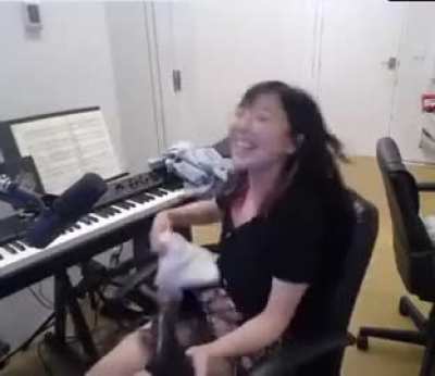 Lily with the fast fingers ending in satisfaction ;)