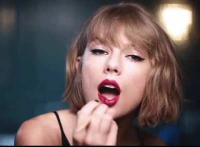 POV: You’re sitting on the couch while Taylor Swift is on her knees preparing to give you a BJ