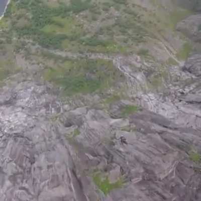 HMRB while he jumped from high of the mountain
