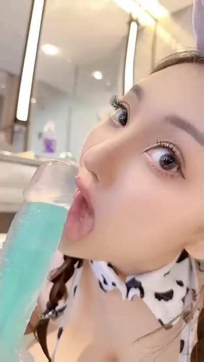 Huge milkers
