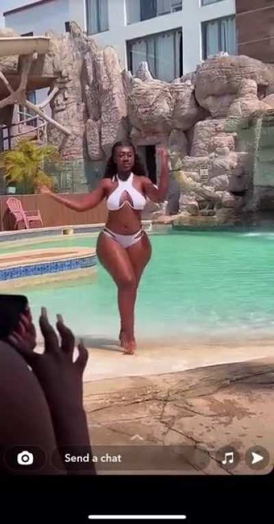 Curves😍