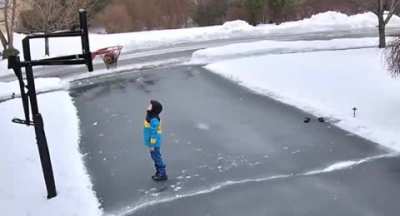 Why basketball isn’t a winter sport 🧍