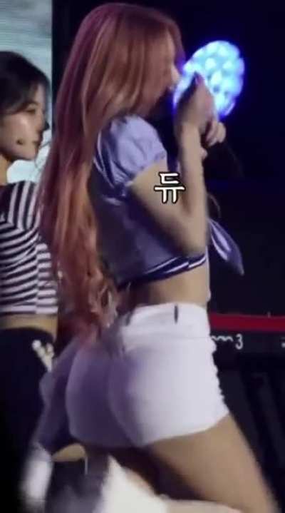 ITZY - Yuna