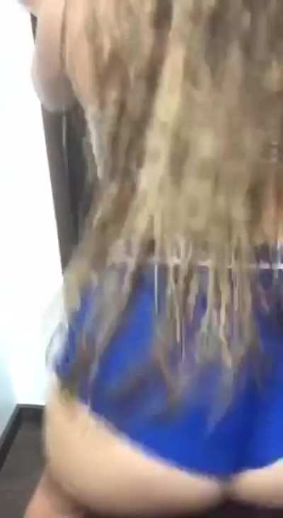 twerking