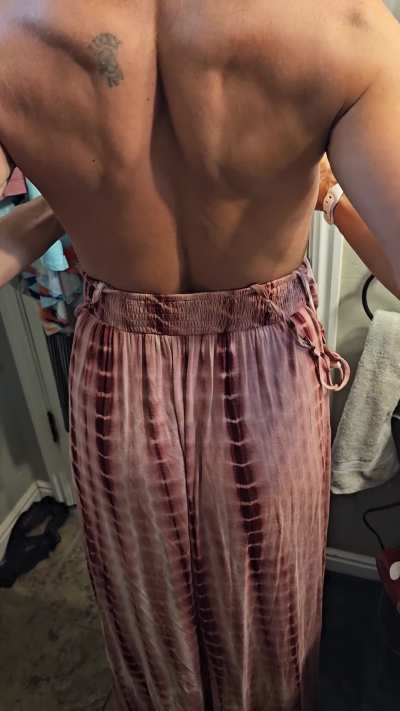 The Only Acceptable Bra to Wear With a Sundr<wbr>ess..<wbr>.....<wbr>.....<wbr>..Han<wbr>dbra ;)