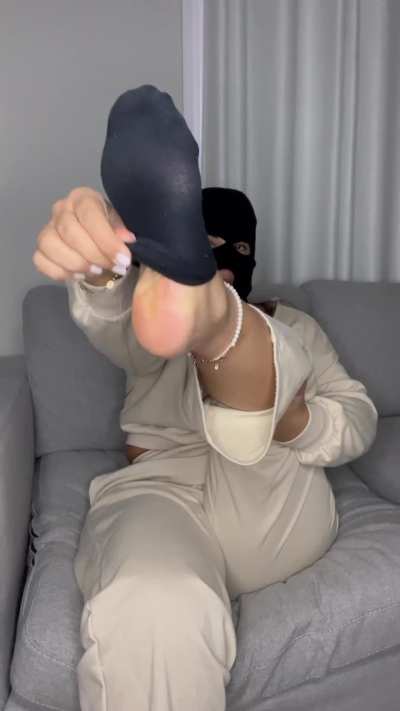 Do you like the way my anklet hugs my ankles
