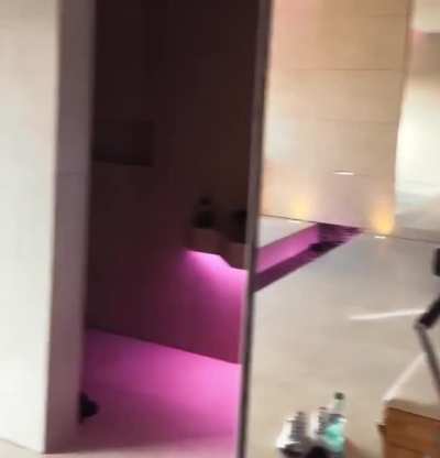 'Home workout' - IG December 2025