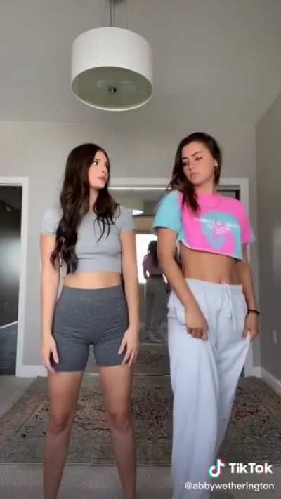 underboob