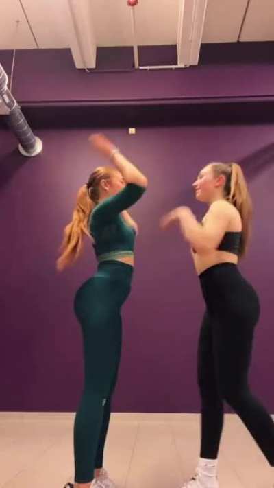 😛