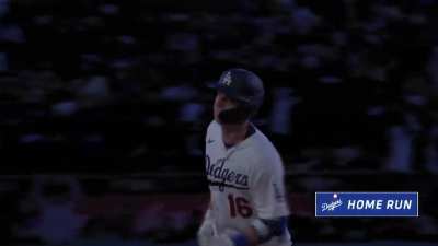 [Highlight] [Highlight] Will Smith launches a homer for the third straight game