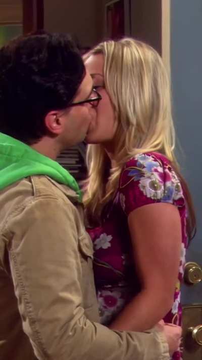 Kaley Cuoco