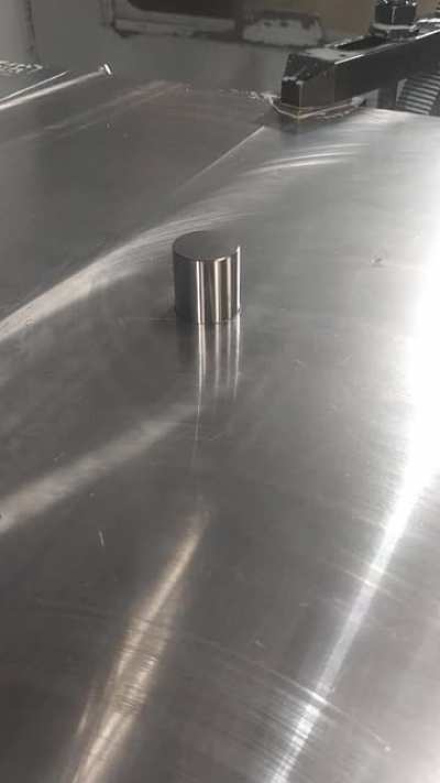 The way the bar just slides right in