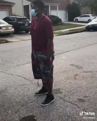 Dat nigga got on longs