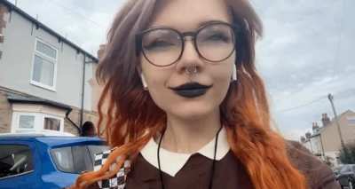 did someone order a exhibitionist goth gf