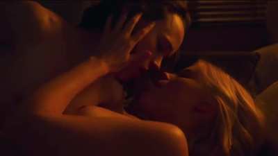 X-Post from lesbians - Ellen Page and Kate Mara. via moonlight_loves_me
