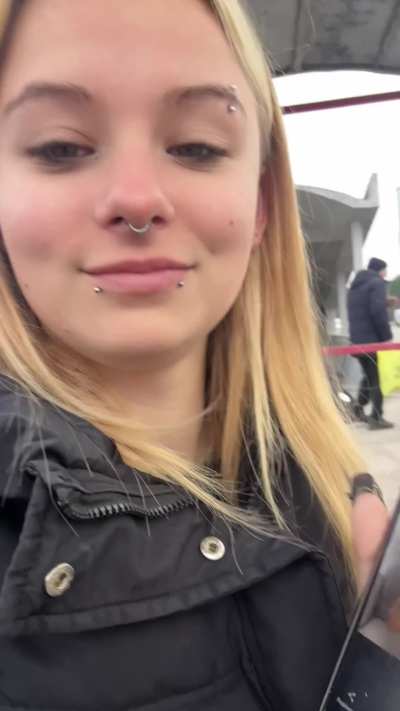 A bus stop is the perfect place to show what's hidden on my phone