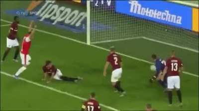 Kneeling in front of goal