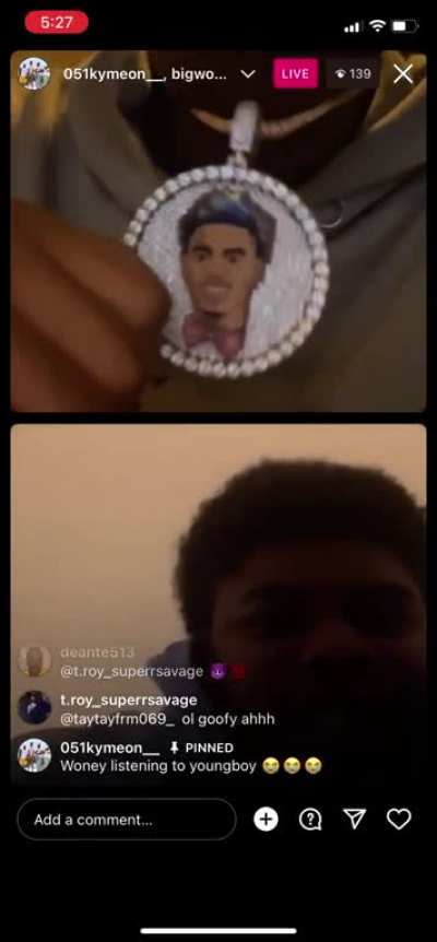 😭