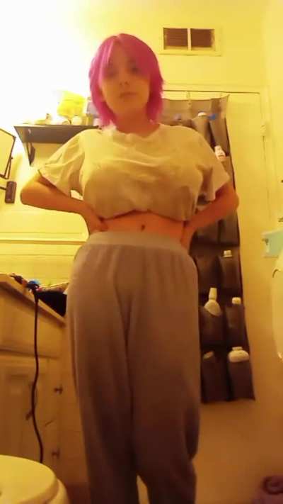 Her proportions are unreal