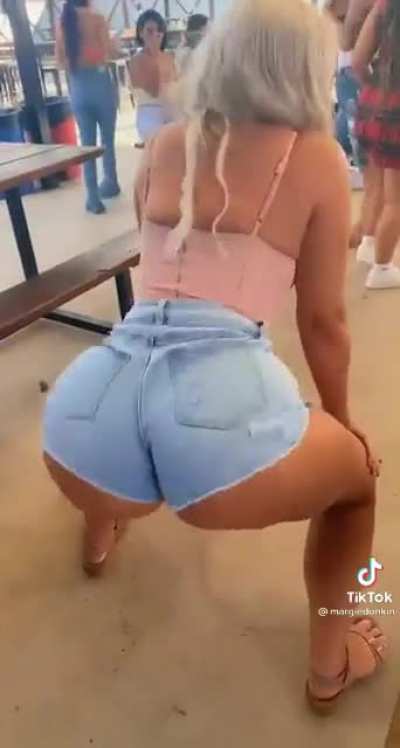 PAWG
