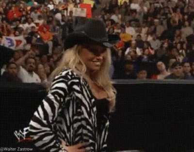 Sexy Trish at Ringside