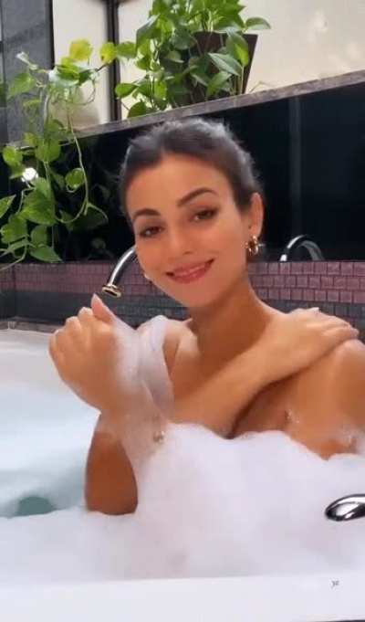 Victoria Justice
